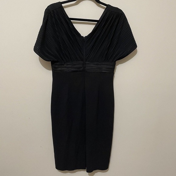 Adriana Papell Black Pleated Bust V-Neck Formal/Cocktail Dress Size 10 - Picture 6 of 9